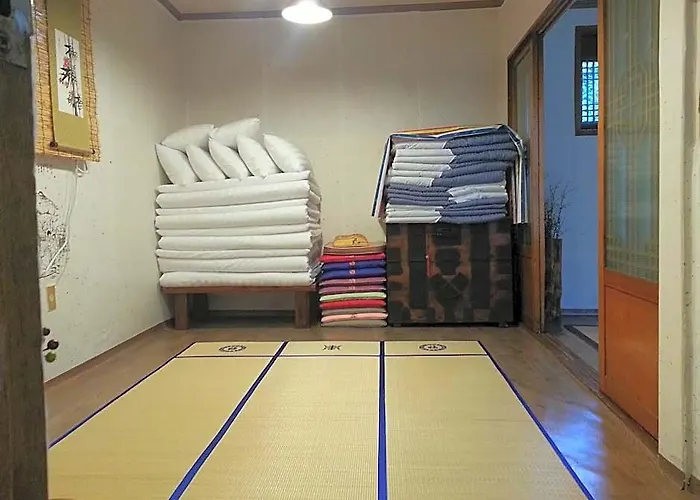 Korean Traditional House - Pungkyung 2*
